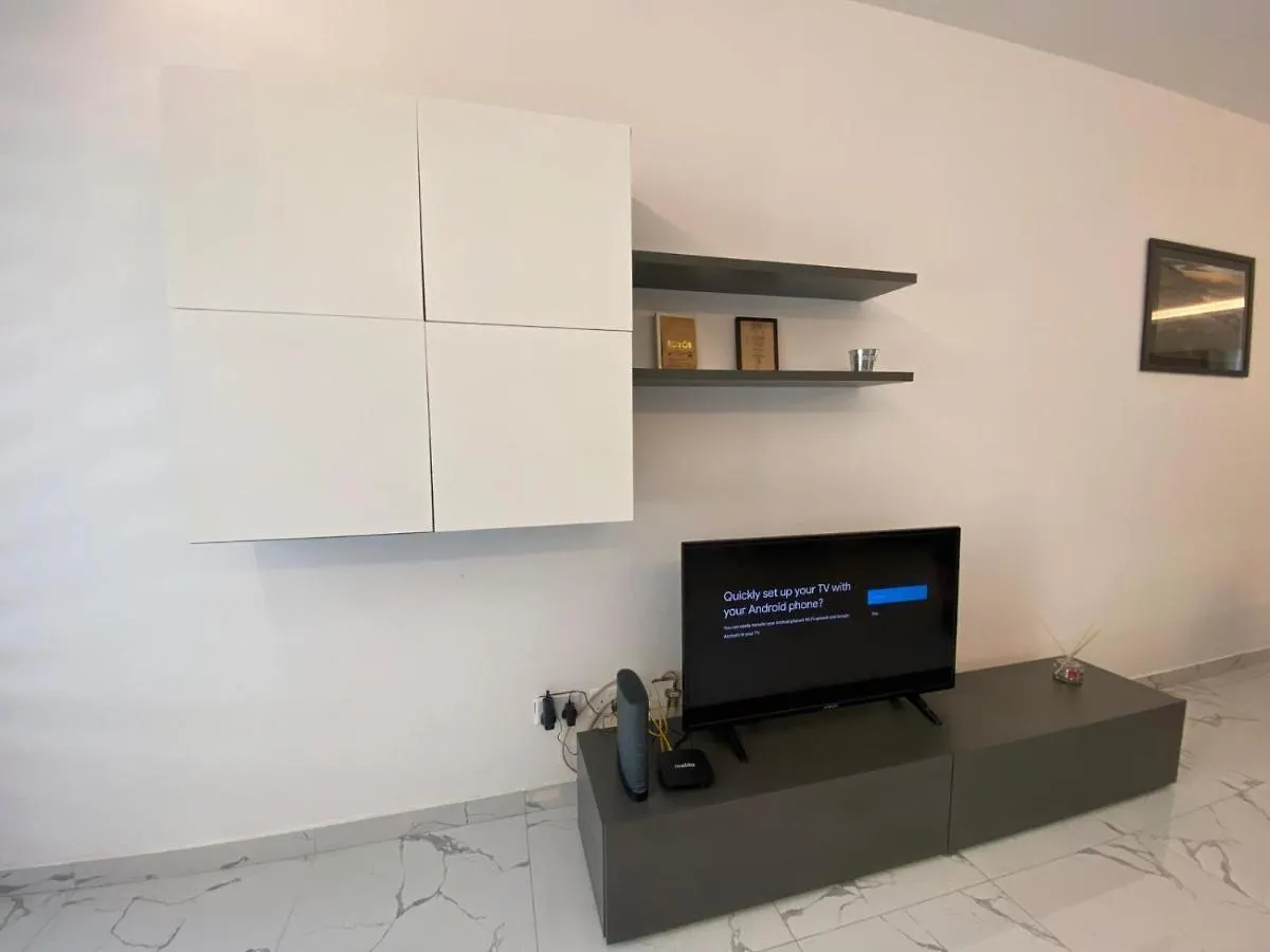 아파트 Sliema Centrally Located Apt