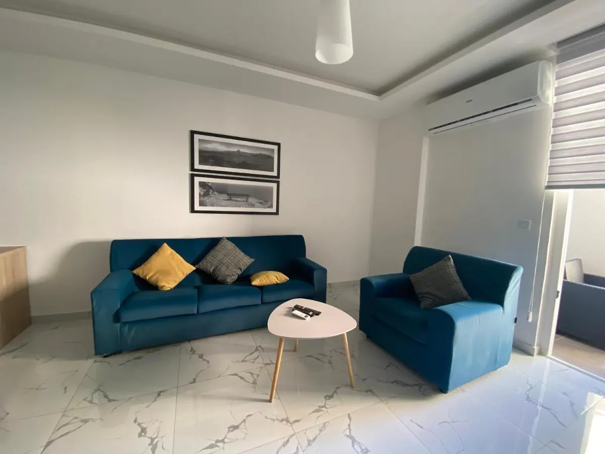 아파트 Sliema Centrally Located Apt 몰타